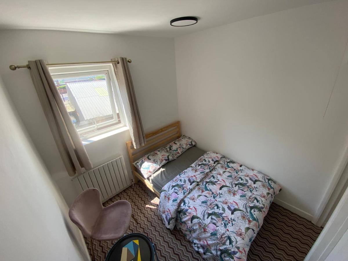 Nottingham Home Stay Exterior photo